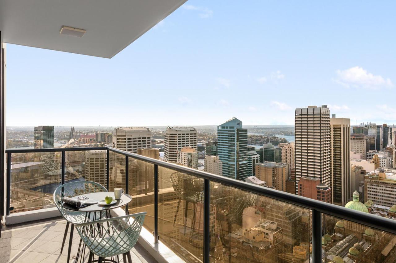 Meriton Suites Pitt Street, Sydney Exterior photo View from the apartment